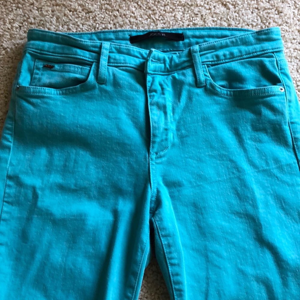 JOE’S colored denim jean